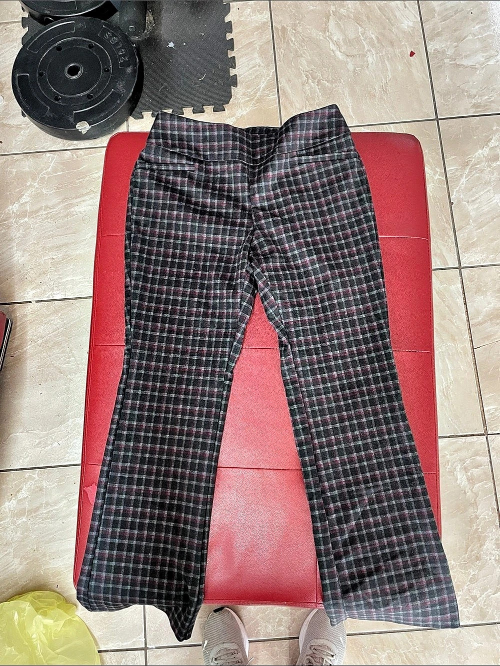 ZARA Plaid Straight Leg Pants in Black & Red Size Medium